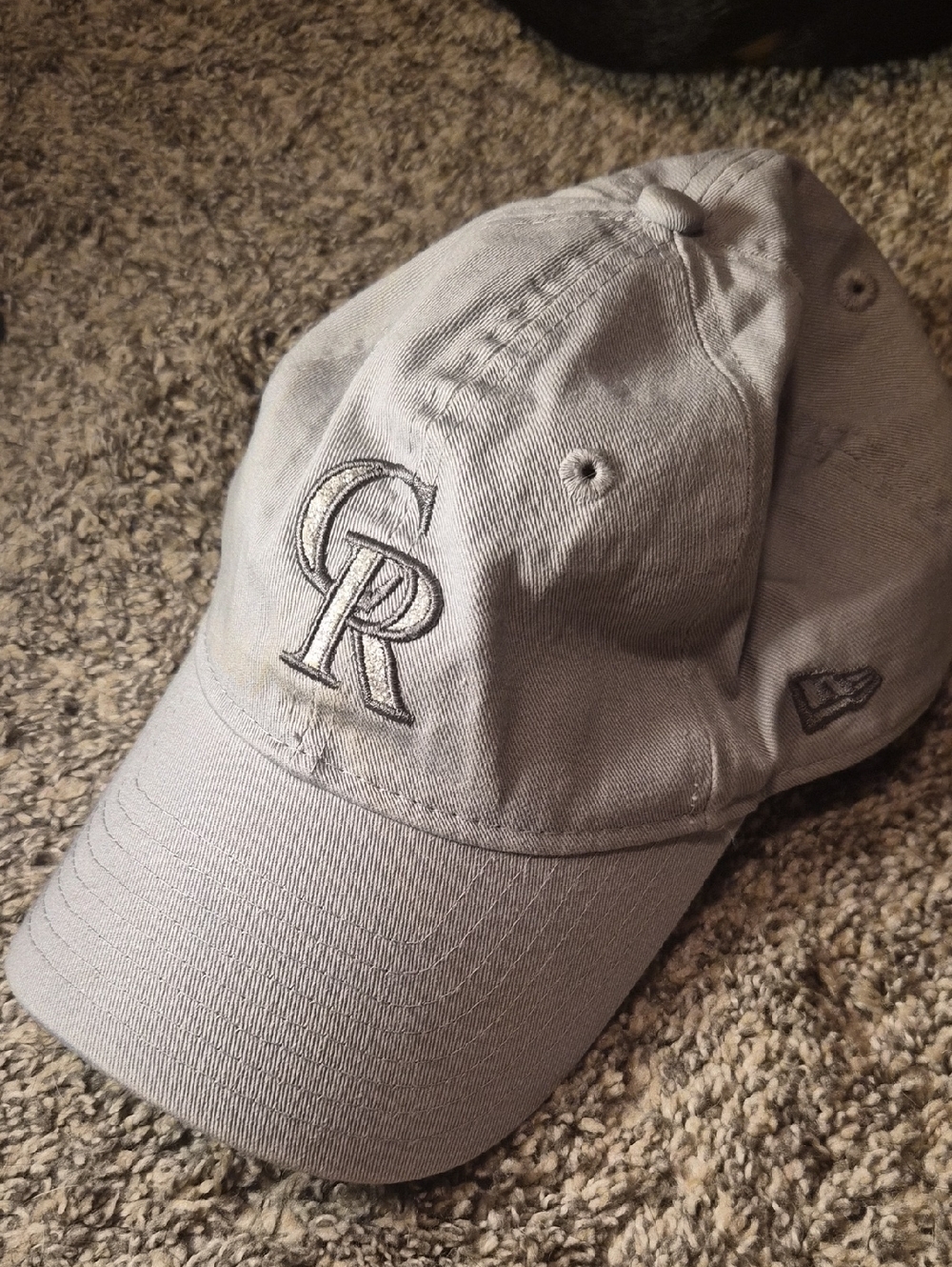 Gray Colorado Rockies Embroidered Baseball Cap